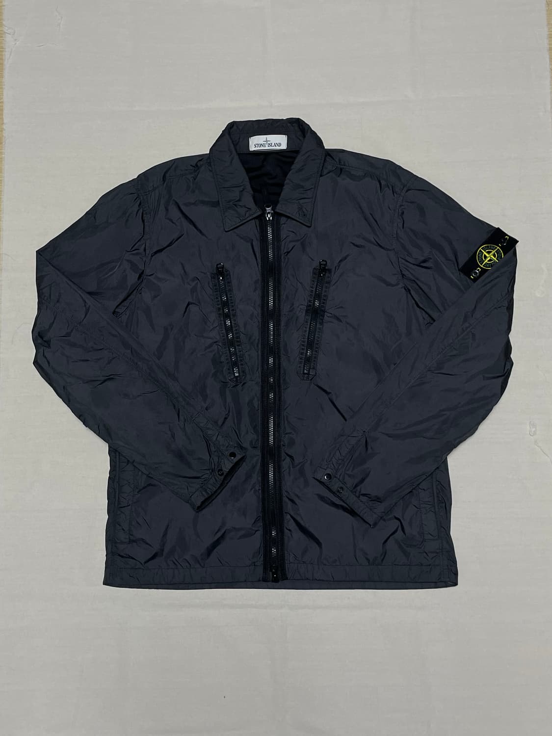 [백화점판] 스톤아일랜드 크링클랩스 오버셔츠 자켓 [M] 상품이미지1