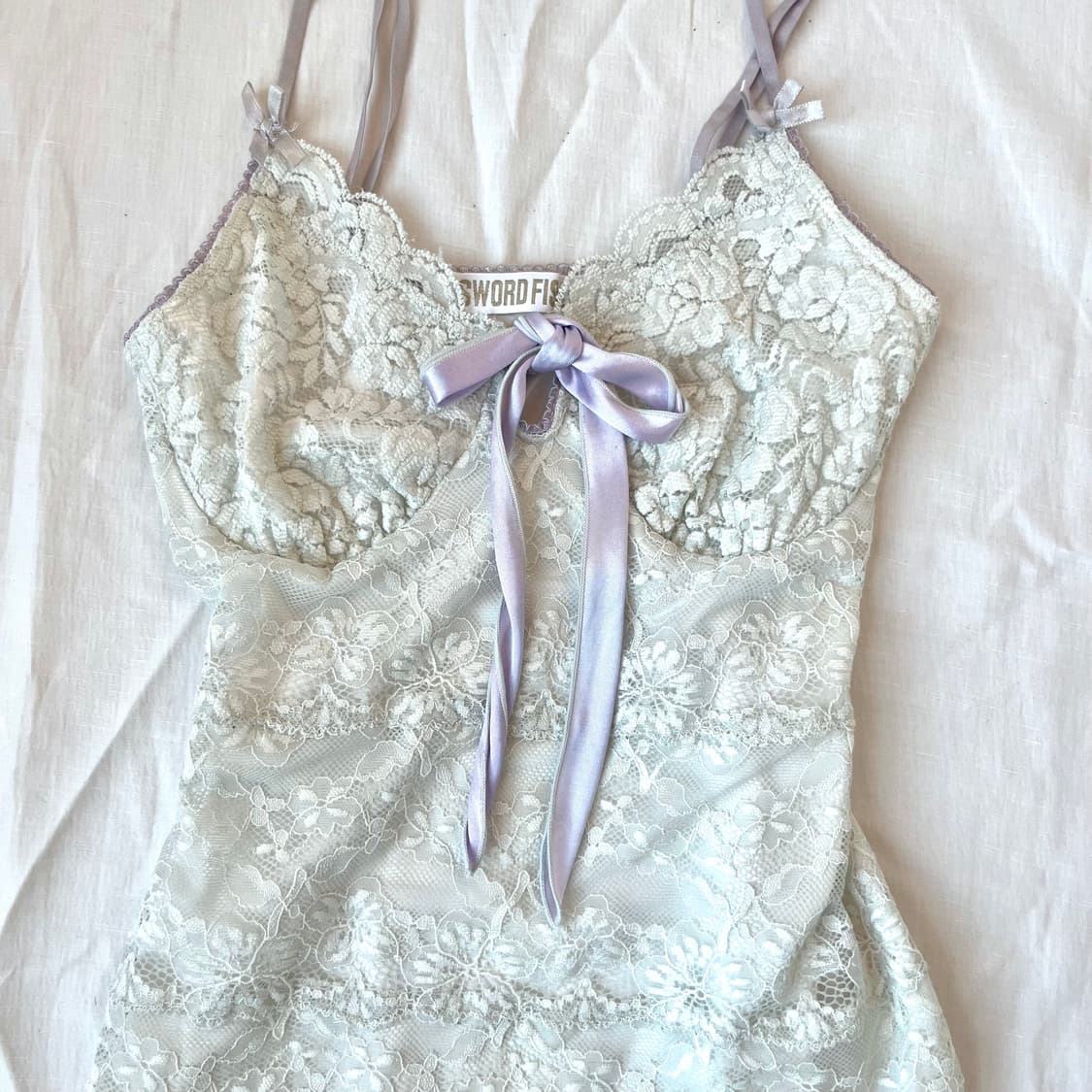 Ribbon lace slim top 상품이미지6