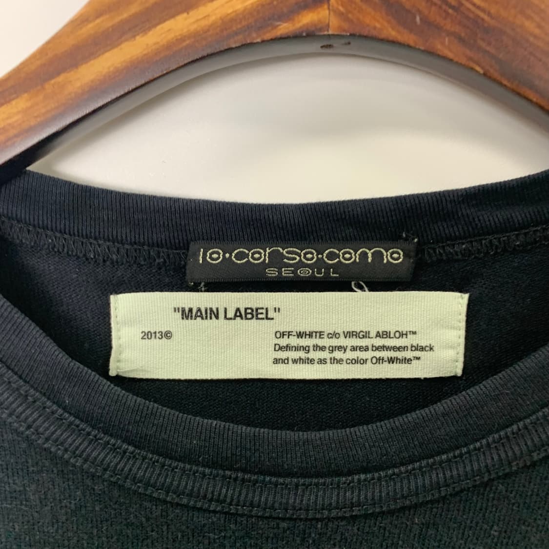 오프화이트 카라바조 블랙 롱슬리브 긴팔티 상품이미지10