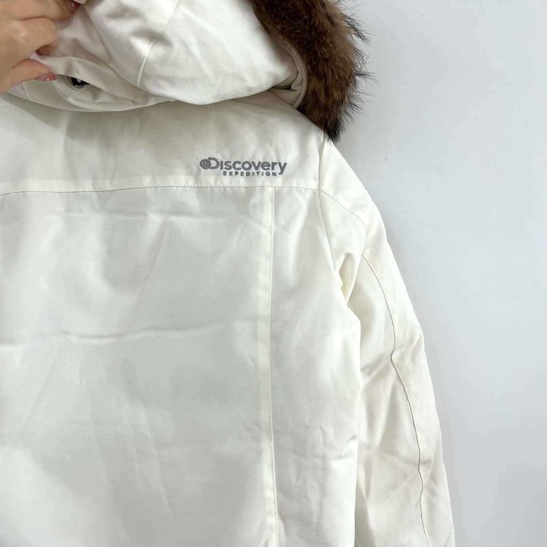 디스커버리 익스페디션 밀포드 구스다운 화이트 숏패딩 상품이미지6