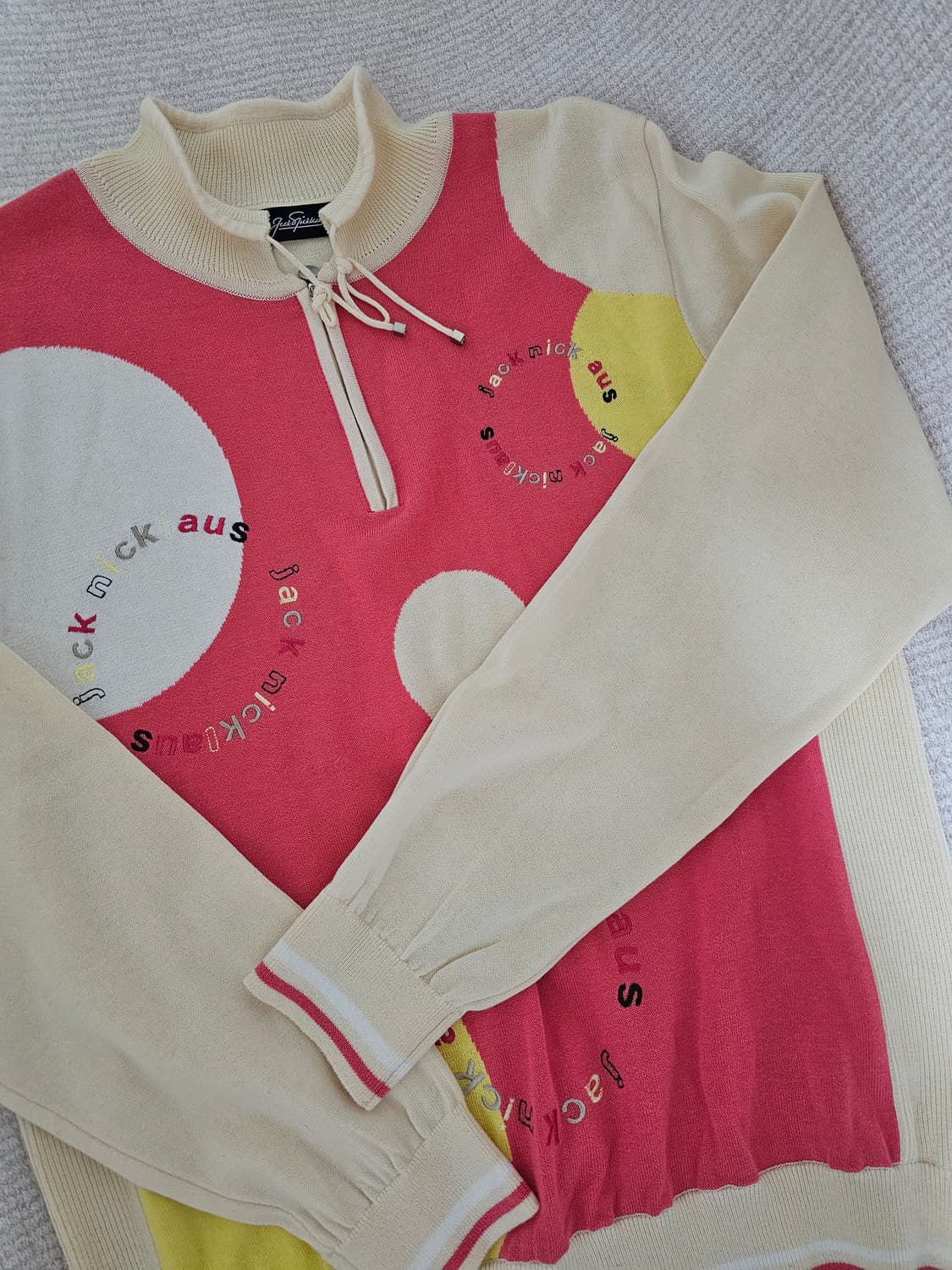 잭니클라우스  배색 남성 니트  100. 상태굿 상품이미지1