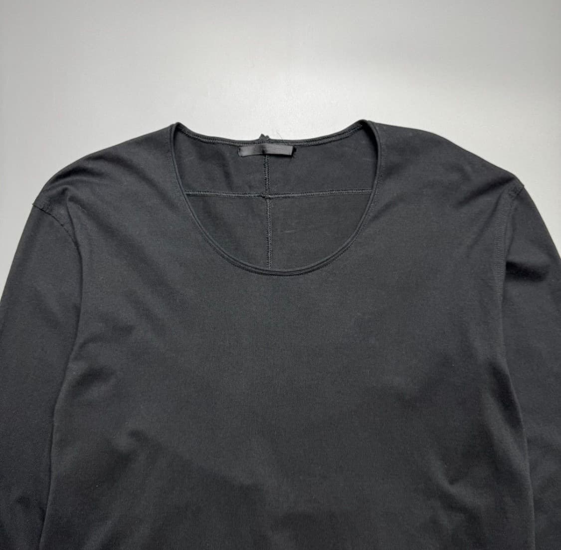 The Viridi-Anne Lined cross back 롱슬리브 상품이미지3