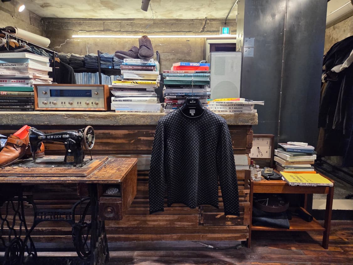 아르마니 꼴레지오니 니트 상품이미지9