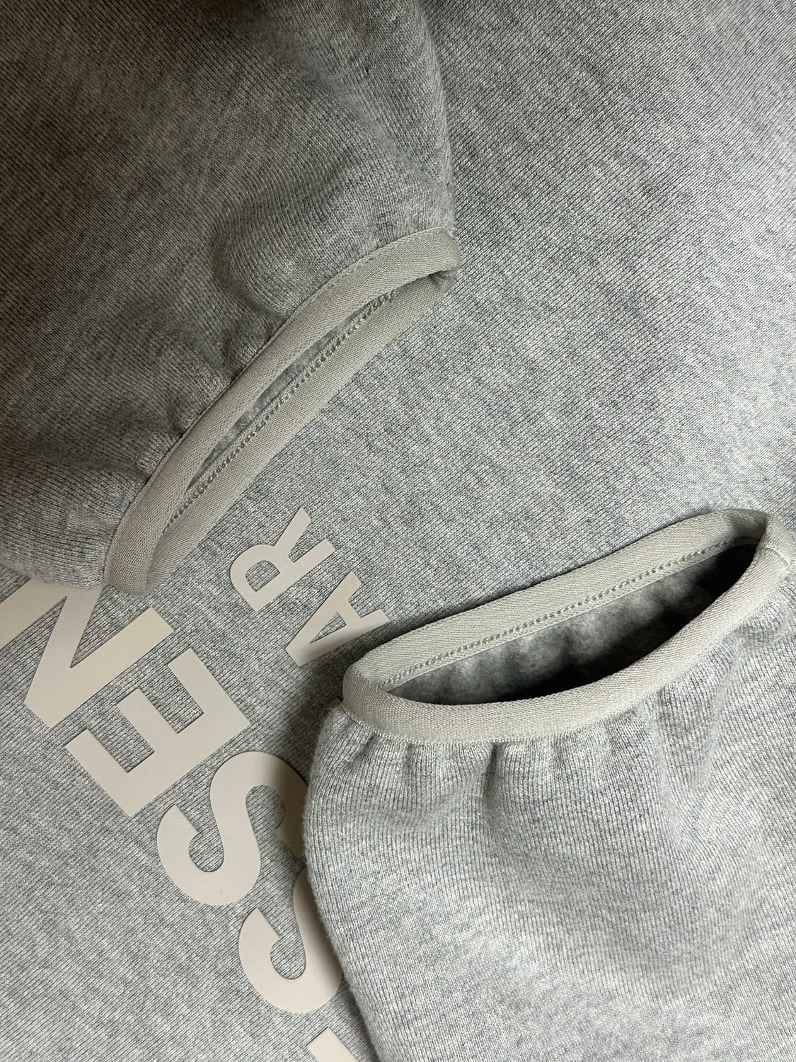 에센셜 후드티 상품이미지3