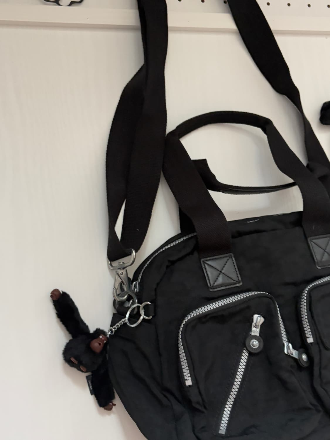 Kipling Black Cross Bag 상품이미지5