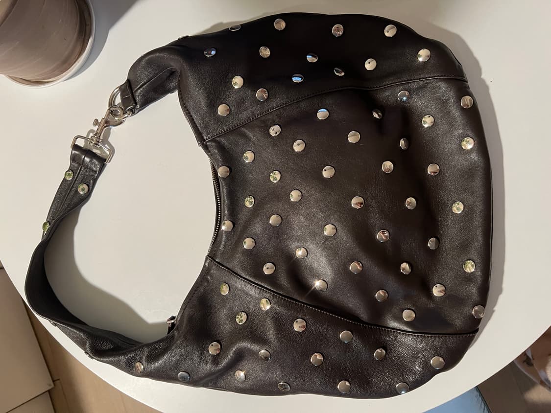 기마구아스 가죽 스터드 숄더백 Studs Bag 상품이미지4
