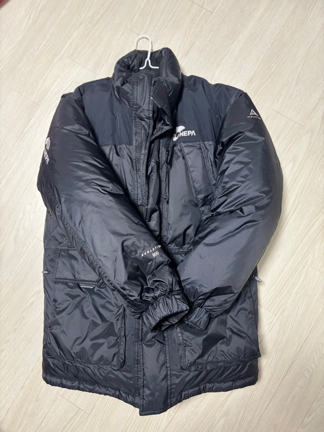 네파 레볼루션 시리즈 필파워 구스다운 패딩 우모복 M 상품이미지2