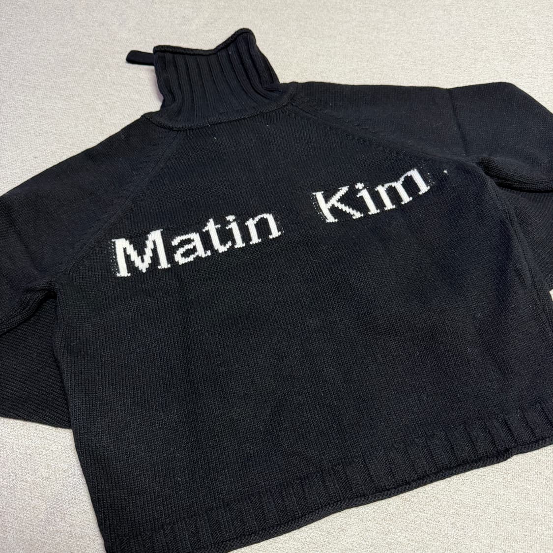 마뗑킴 로고 니트 가디건 집업 상품이미지2