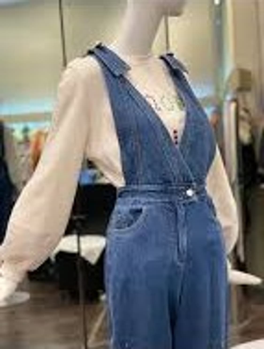 오즈세컨 O2nd  페인팅 디테일 데님 멜빵 점프슈트  76-90-155 상품이미지1