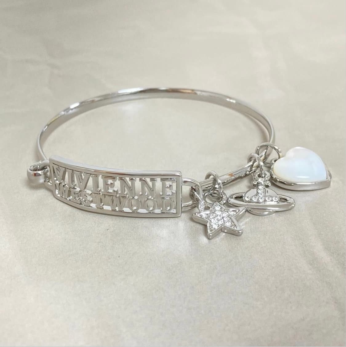 비비안웨스트우드 레어링 로고 orb 참 뱅글 팔찌 상품이미지1