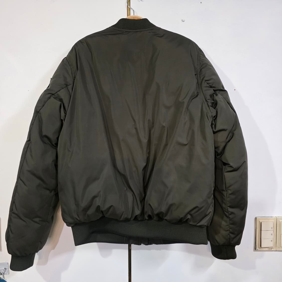 스톤아일랜드 와펜패치 항공점퍼 XL 상품이미지2