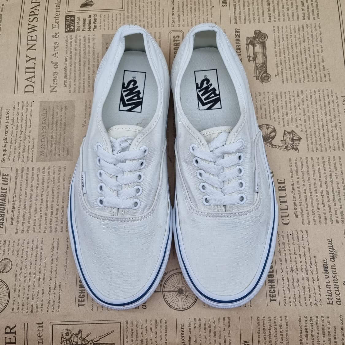 반스 어센틱 화이트 남성스니커즈270 상품이미지2