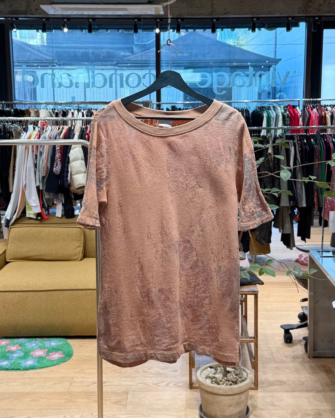 드리스 반 노튼 오렌지 스크래치 하프티  상품이미지1