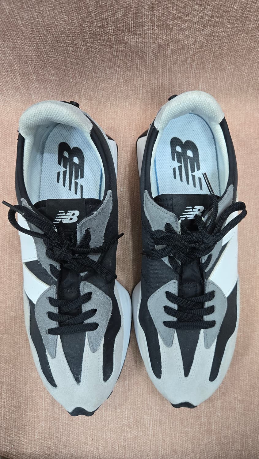 뉴발란스 300mm-  327 검흰 남자 스니커즈 운동화 상품이미지2