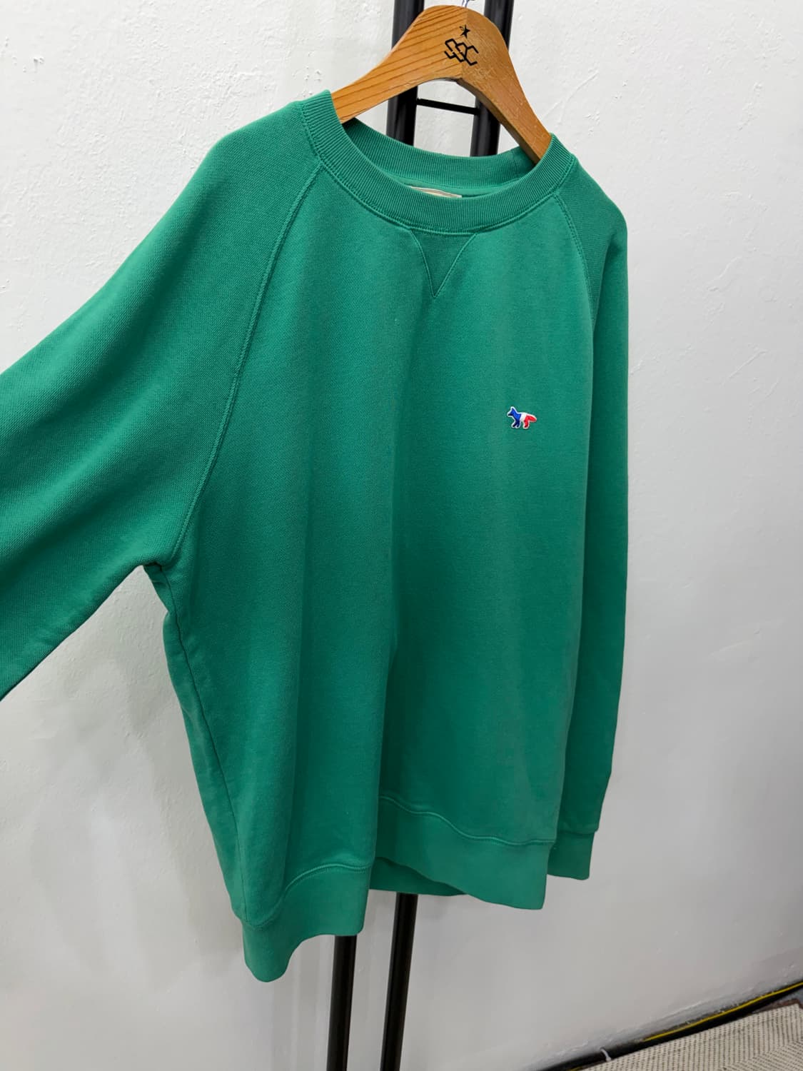 매장판정품) 메종키츠네 남성 폭스 패치 맨투맨 M 상품이미지2