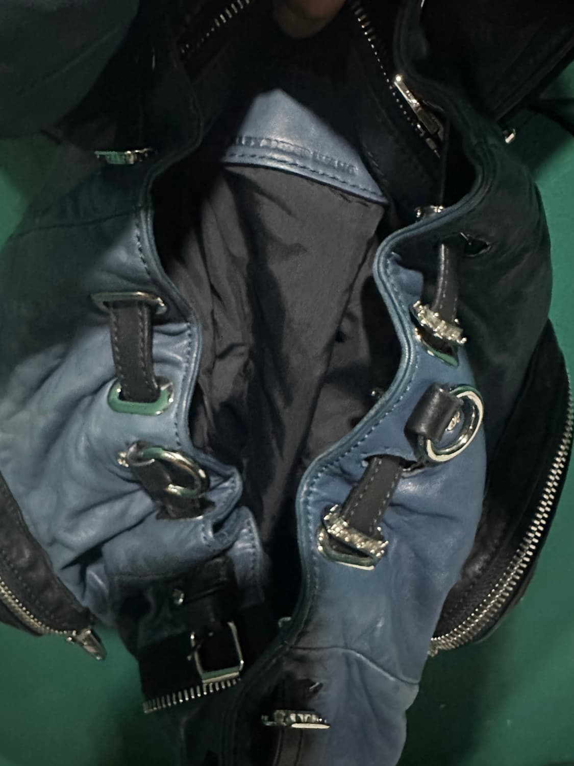 알렉산더왕 마르티 레더백팩 상품이미지7