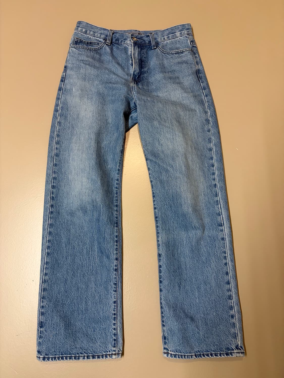 유니클로 jw앤더슨 스트레이트 진 상품이미지2