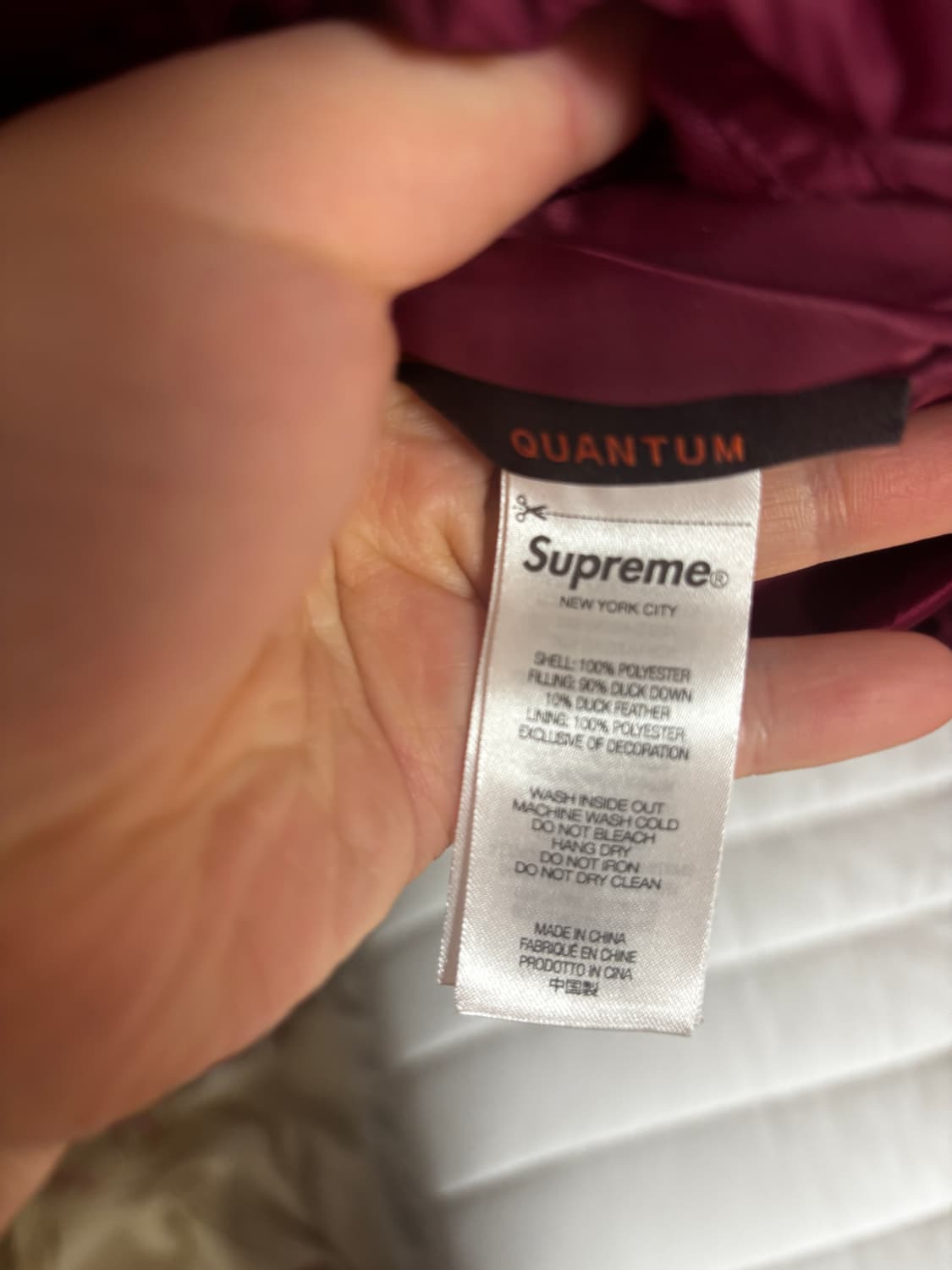 슈프림 700-필 다운 라이트웨이트 퍼퍼 자켓 마젠타 - 24FW 상품이미지5