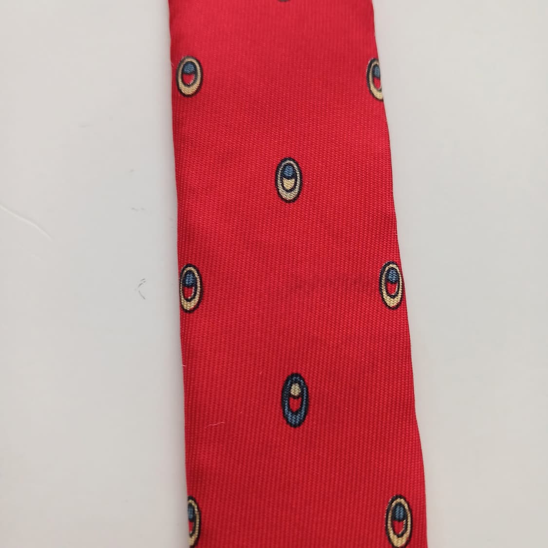 입생로랑 실크 레드 도트 패턴 넥타이 7.8cm B등급 A18500
 상품이미지5