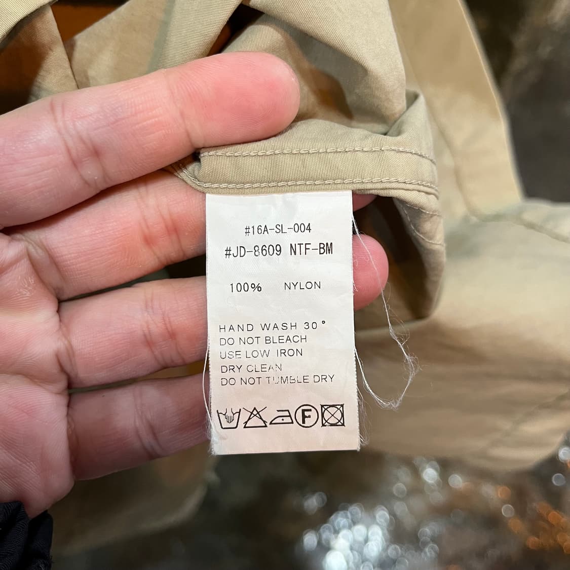 단톤 빔즈 별주 나일론 코트 42 상품이미지6