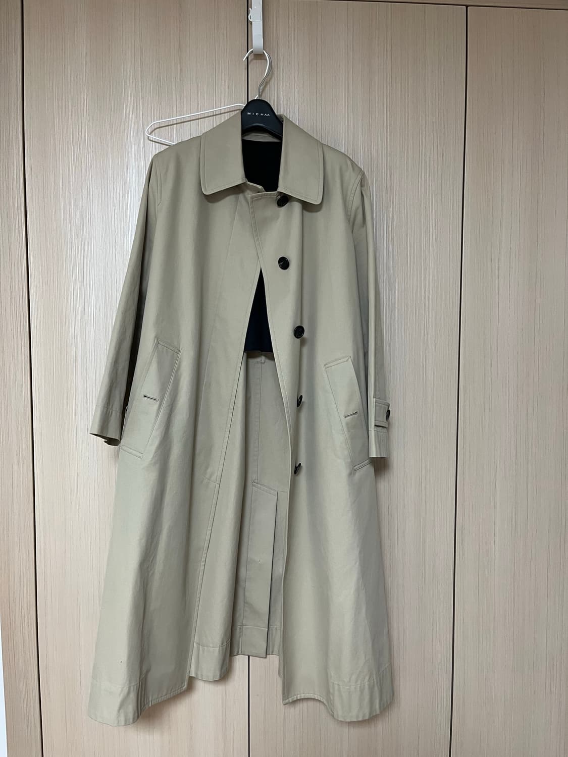 마가렛호웰 트렌치코트 상품이미지1