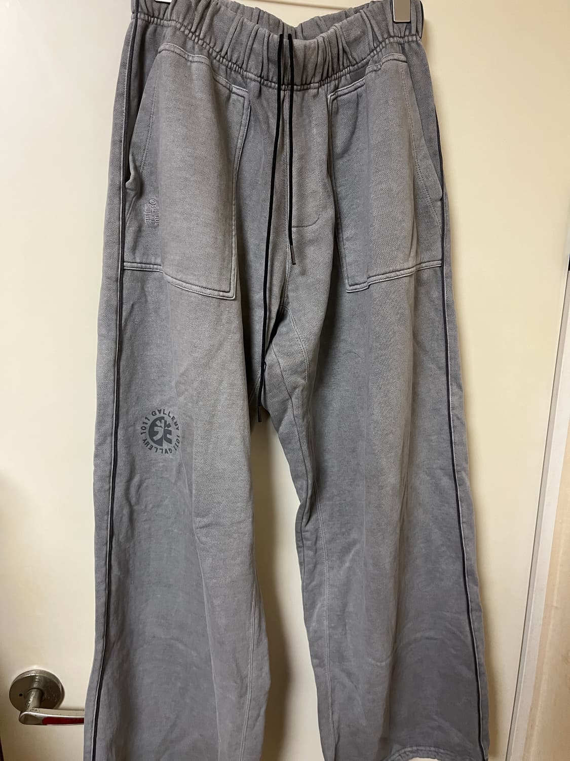 [판매,3] 폴리테루 퍼티그 스웻 팬츠 더티그레이 상품이미지1