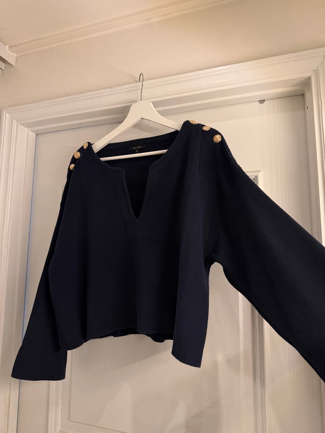 마시모두띠 네이비 금장 니트 상품이미지5