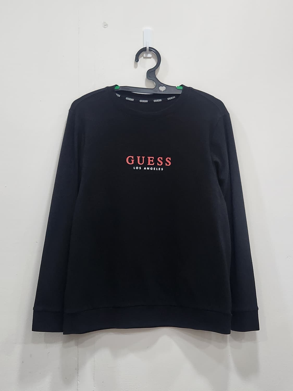 [95] 게스 블랙 맨투맨 여성 95(M)사이즈 상품이미지1