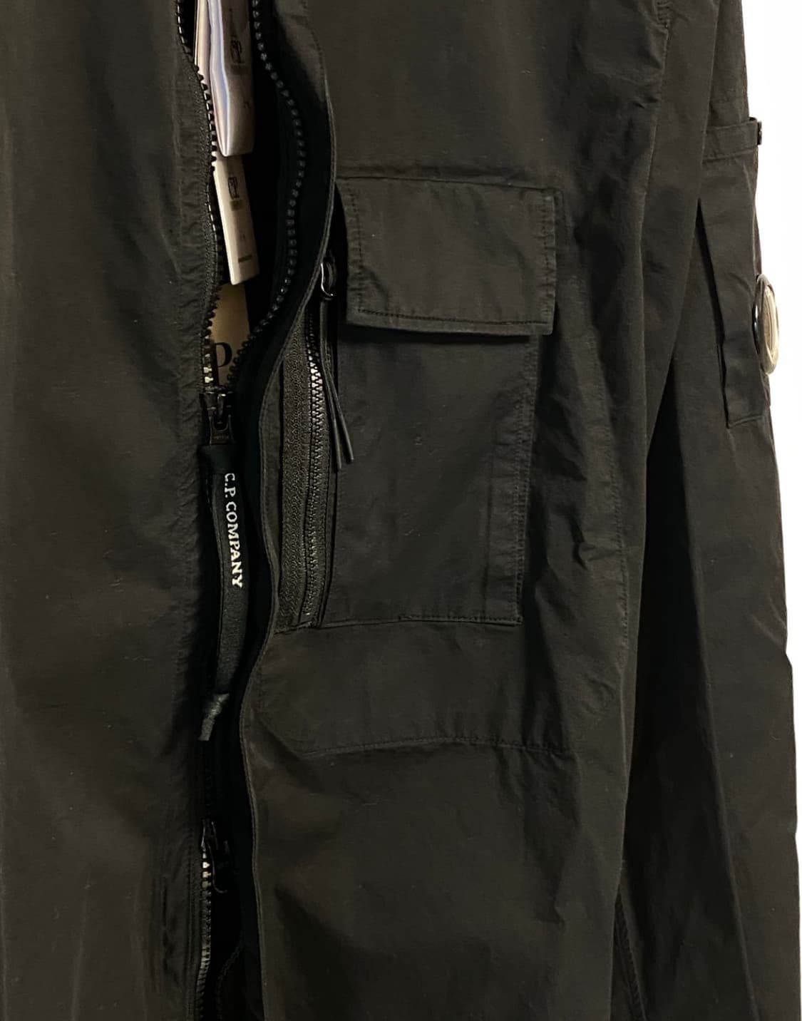 CP컴퍼니 폴드 포켓 렌즈 오버셔츠 자켓(블랙) 상품이미지5