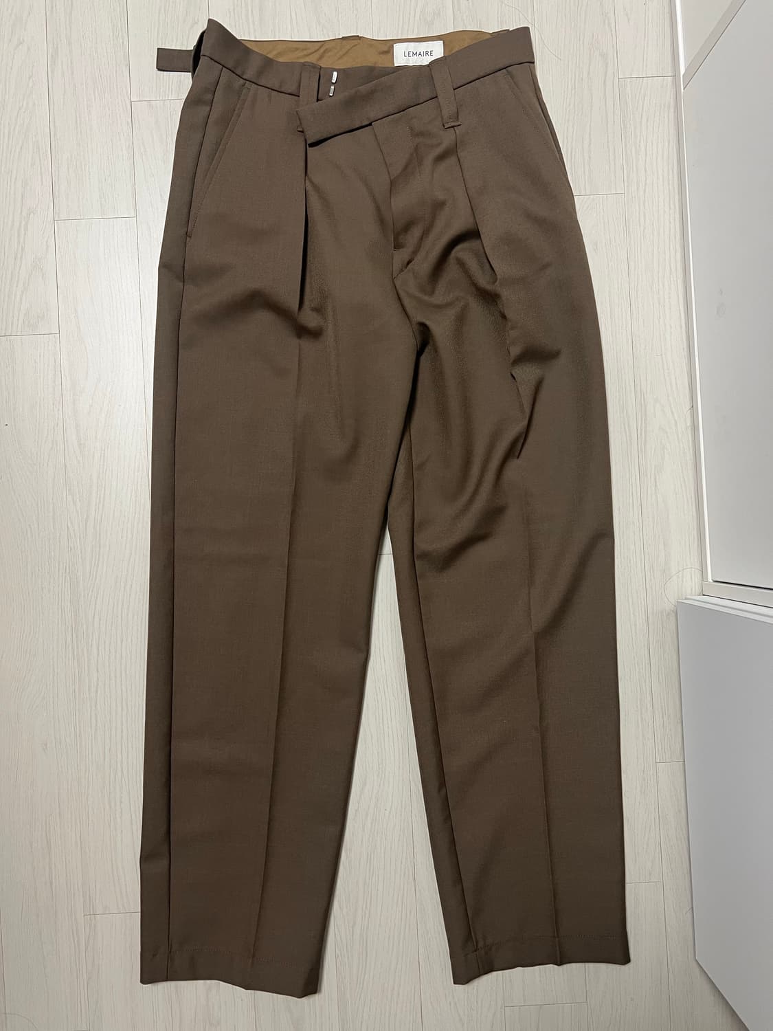 르메르 원 플릿 팬츠 판매합니다 상품이미지1