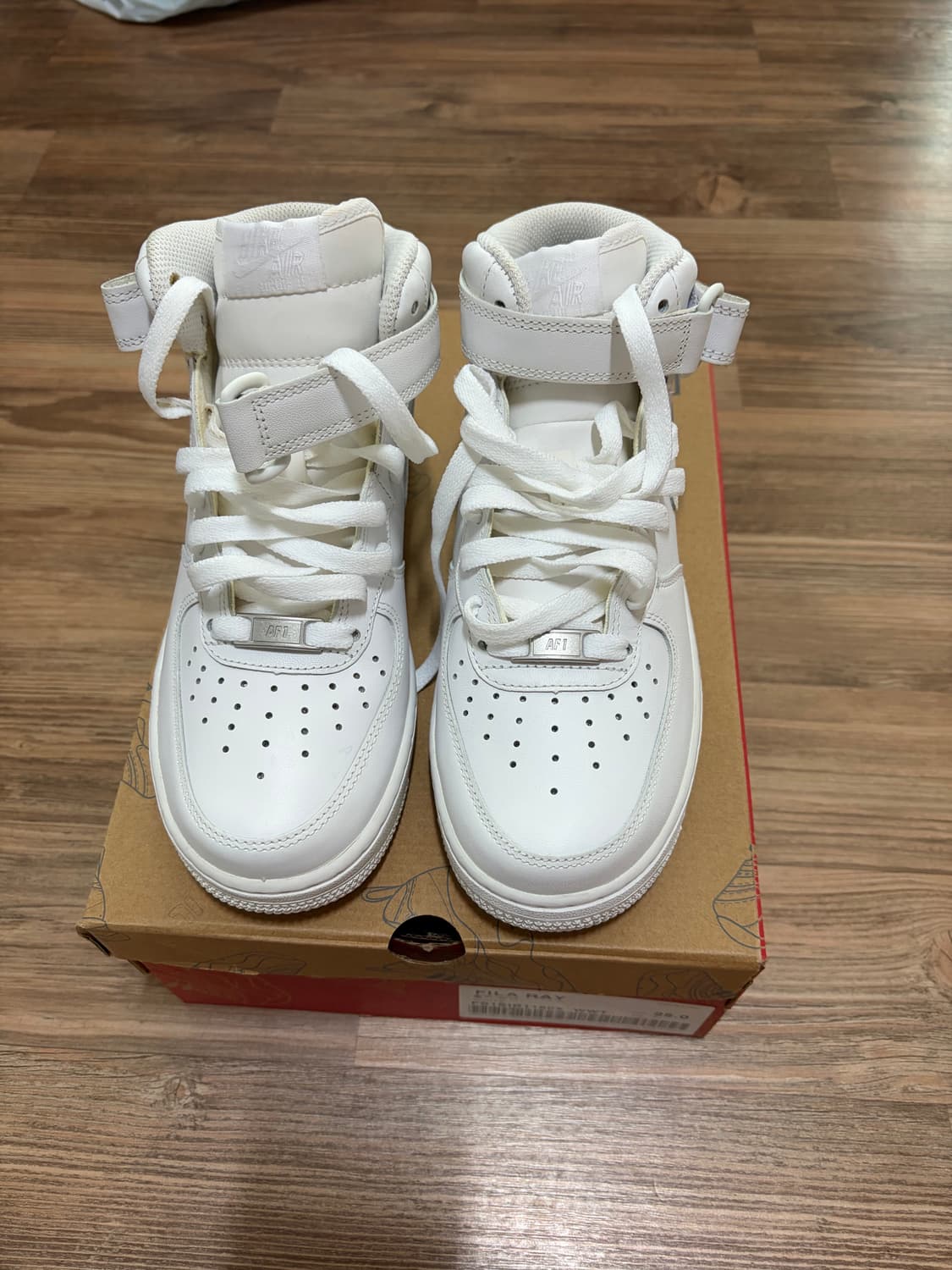 나이키 에어 포스 1 미드 '07 트리플 화이트 (올백 미드) 상품이미지1