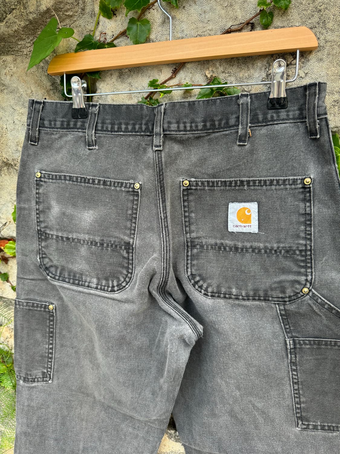 90s 칼하트 b01 blk distressed 하드페이딩 더블니 팬츠 상품이미지4