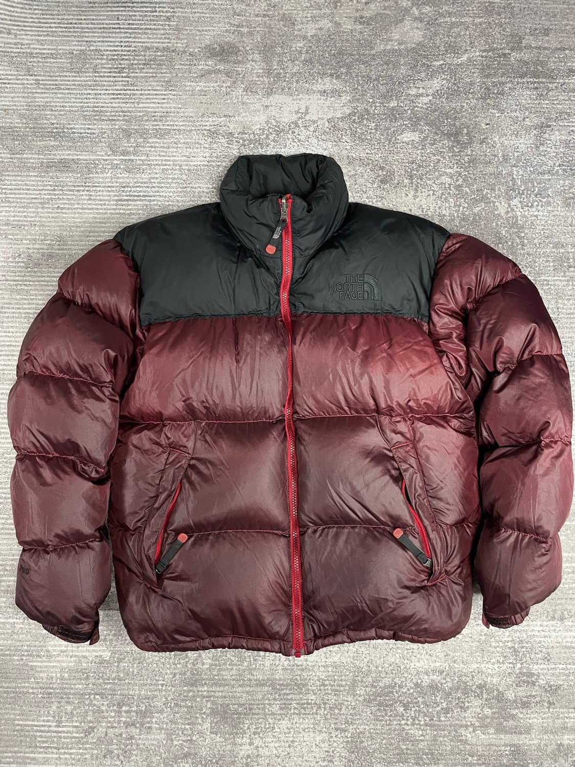 TNF 1996 눕시 블랙자수 상품이미지1