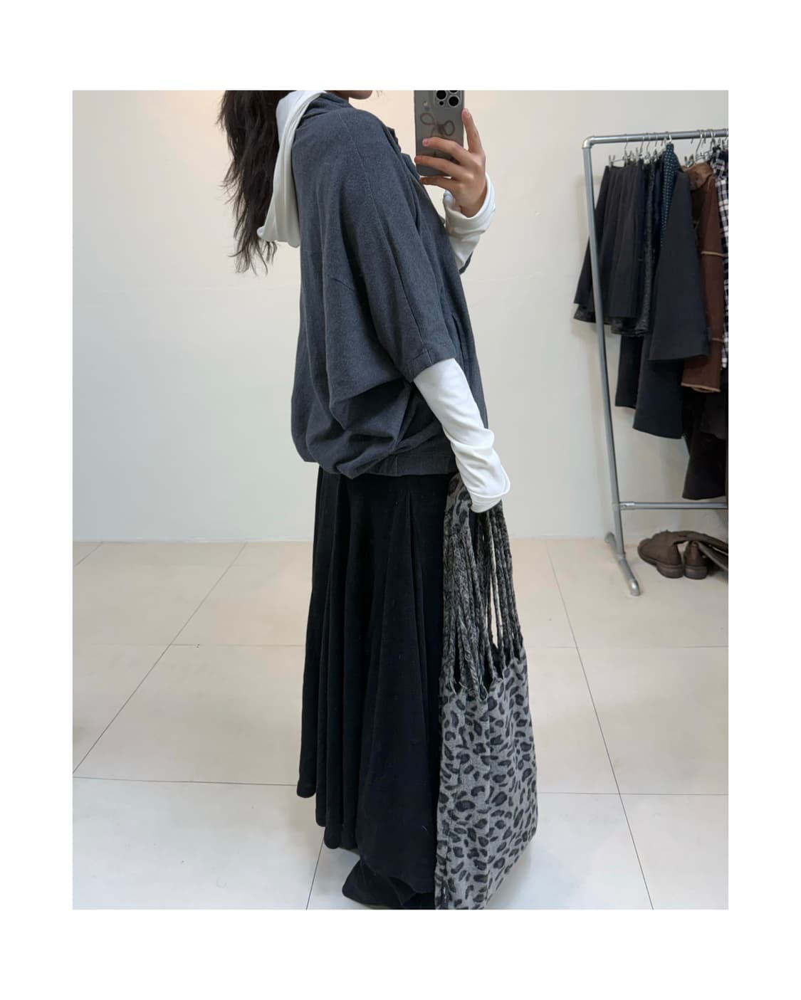 The emporium 케이프 집업 상품이미지3