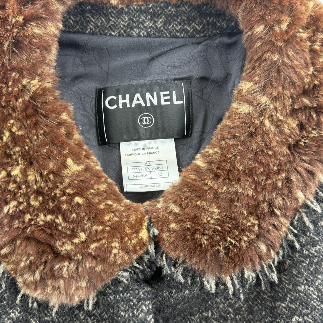 샤넬 05A 래빗퍼 트위드 자켓 42 상품이미지3