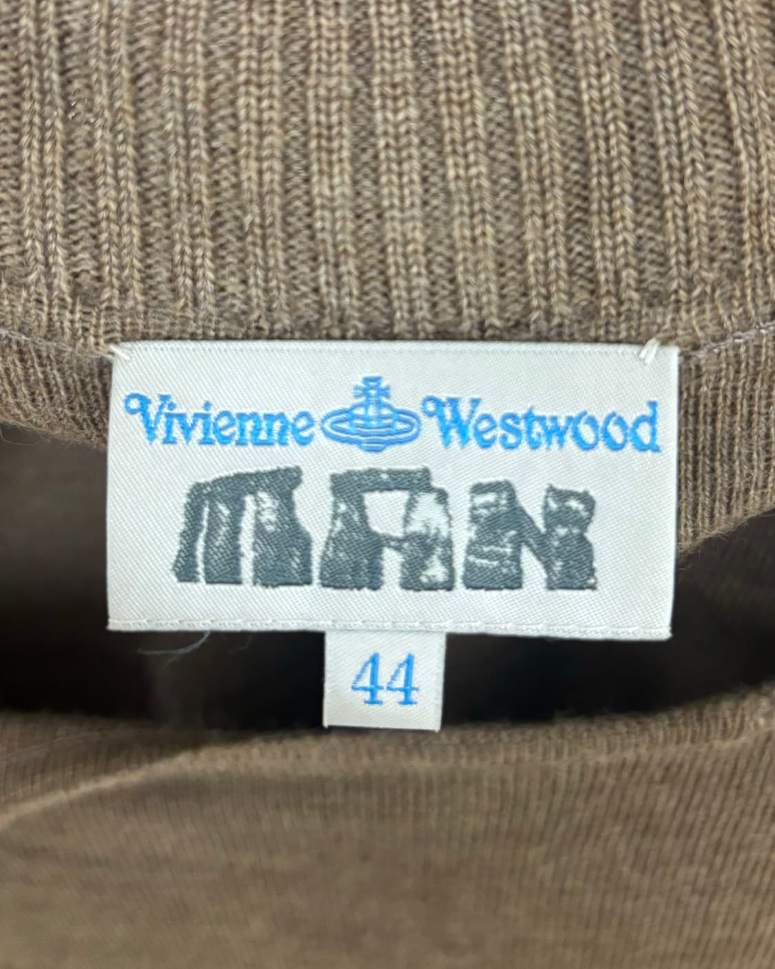 비비안웨스트우드 브라운 사선 버튼 니트 가디건 상품이미지7