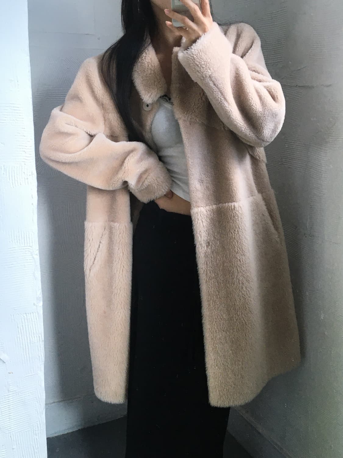 Armani 아르마니 익스체인지 아이보리 롱 리버시블 퍼 코트 상품이미지3