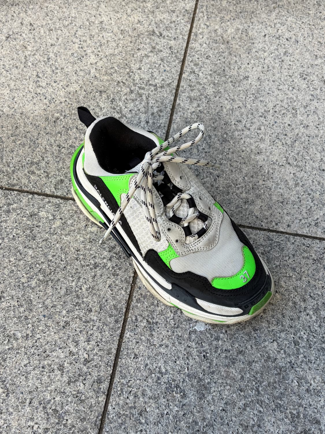 발렌시아가 트리플 S EU 37 / 240 상품이미지3