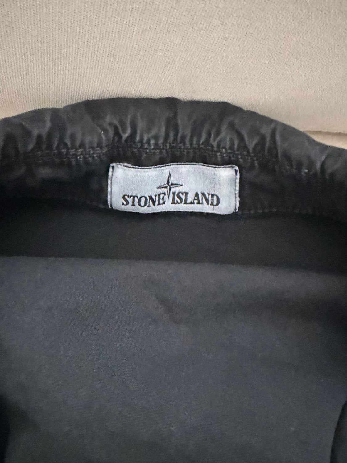 백화점판 스톤아일랜드 오버셔츠 블랙 M 상품이미지3