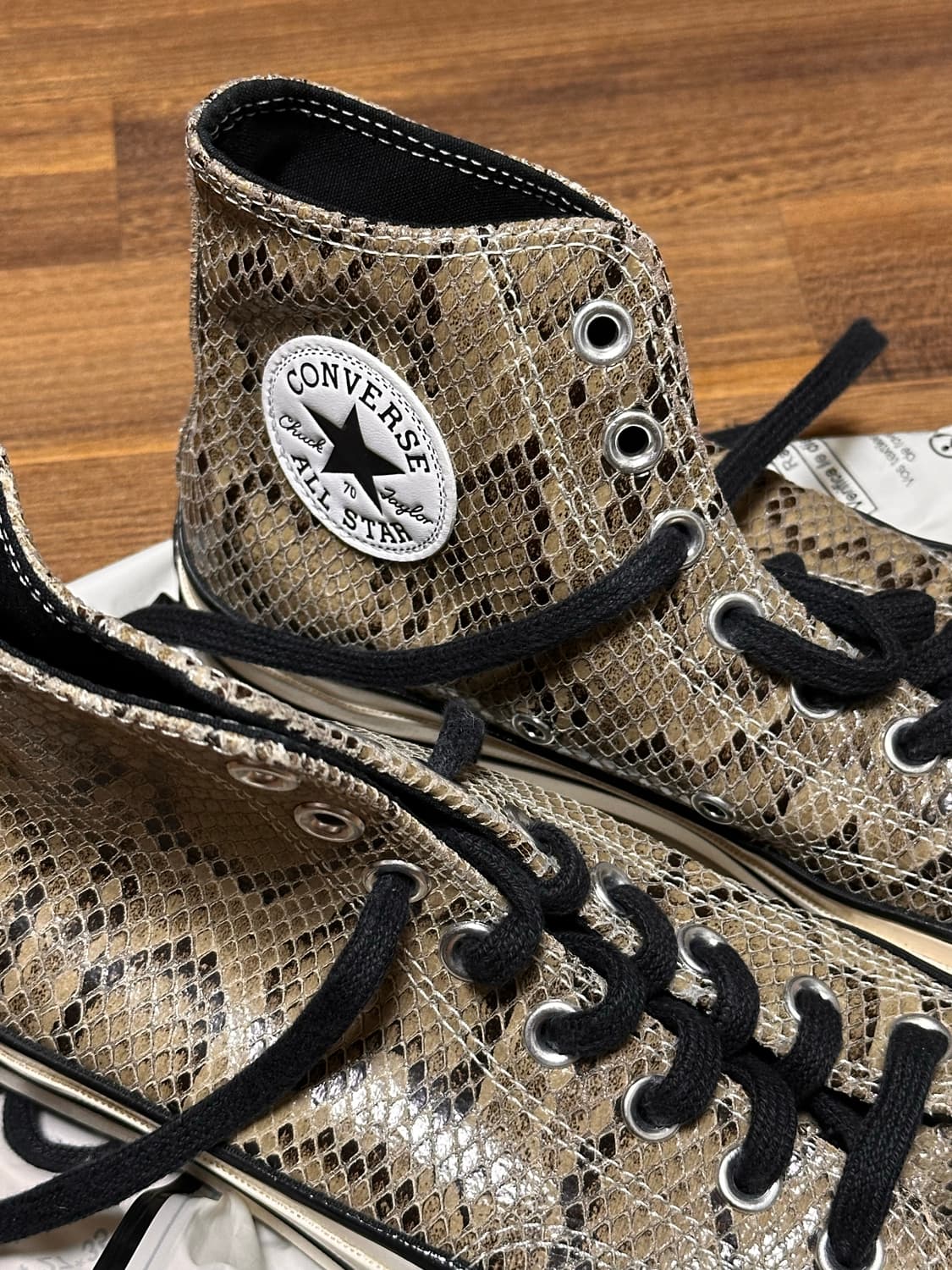 컨버스 척 하이 스네이크스킨 상품이미지4