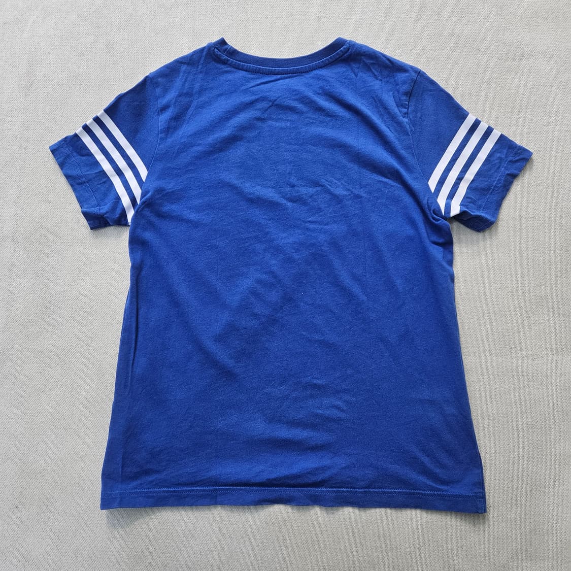 150 아디다스 키즈 아웃라인 반팔티 0408Y 상품이미지2