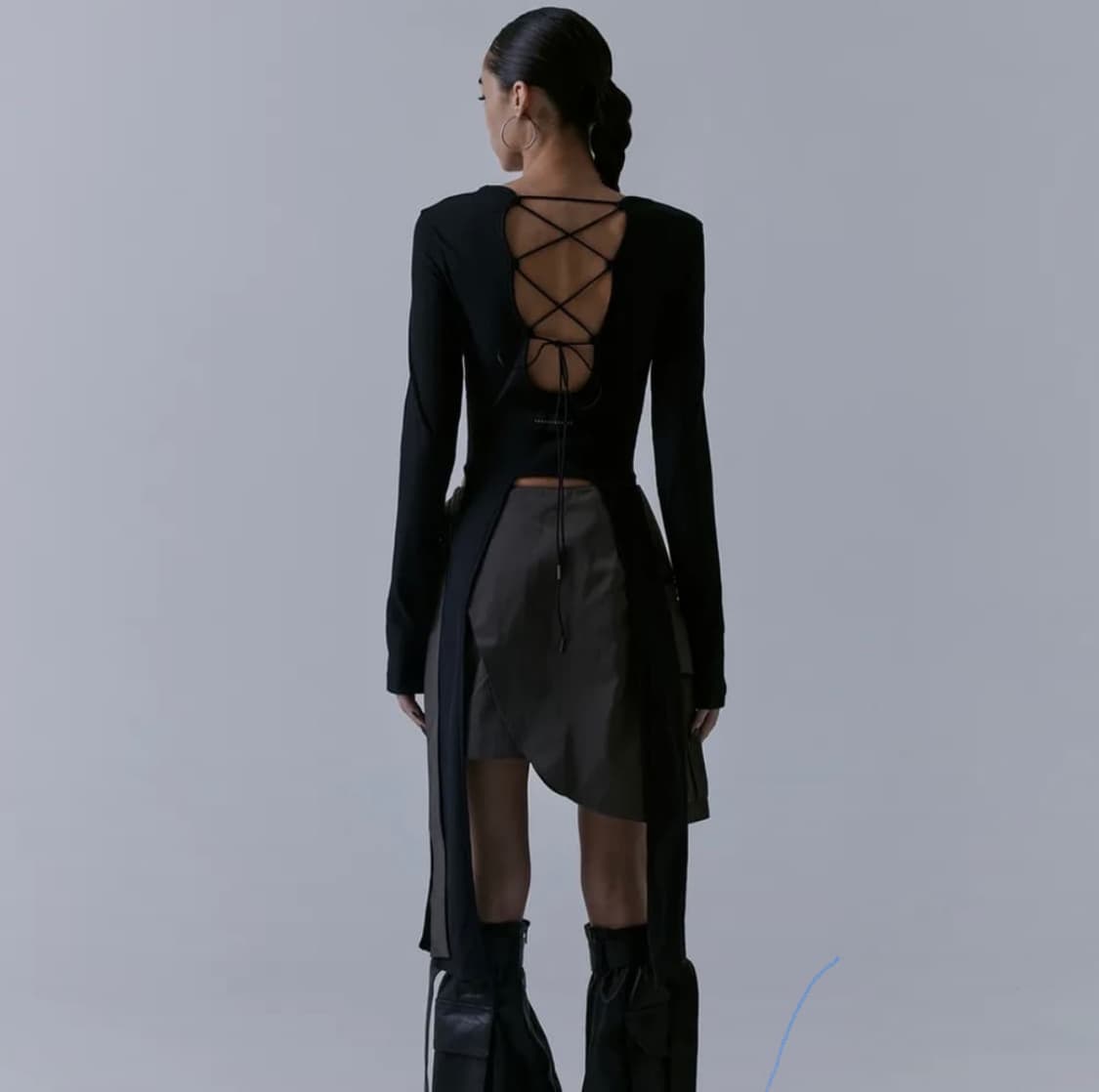 오늘만)Back-less Strap Long Sleeve[Black] 상품이미지2