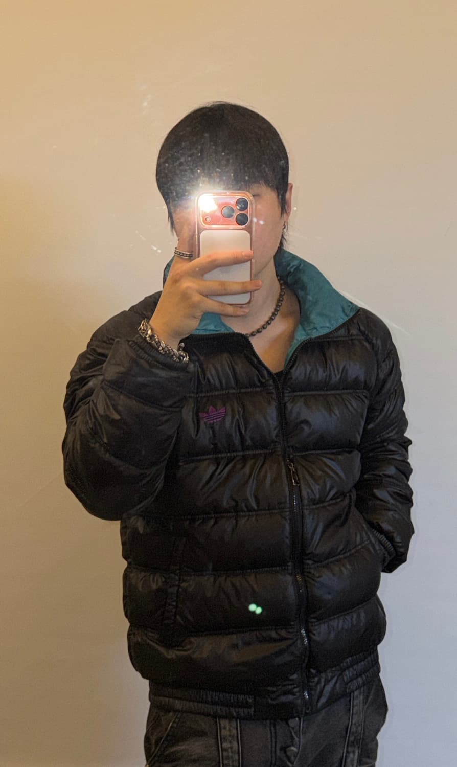 아디다스 00‘s 구스다운 패딩 상품이미지1