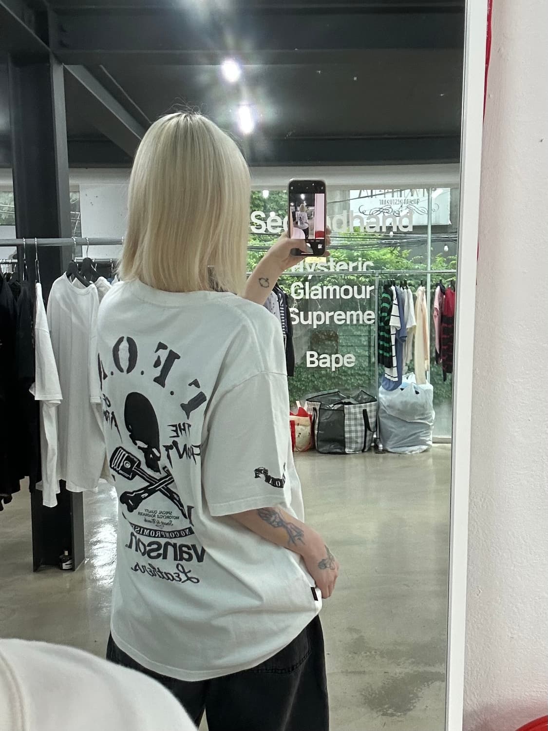 벤슨 T.F.O.A 스컬 레더 자수 반팔 티셔츠 상품이미지2