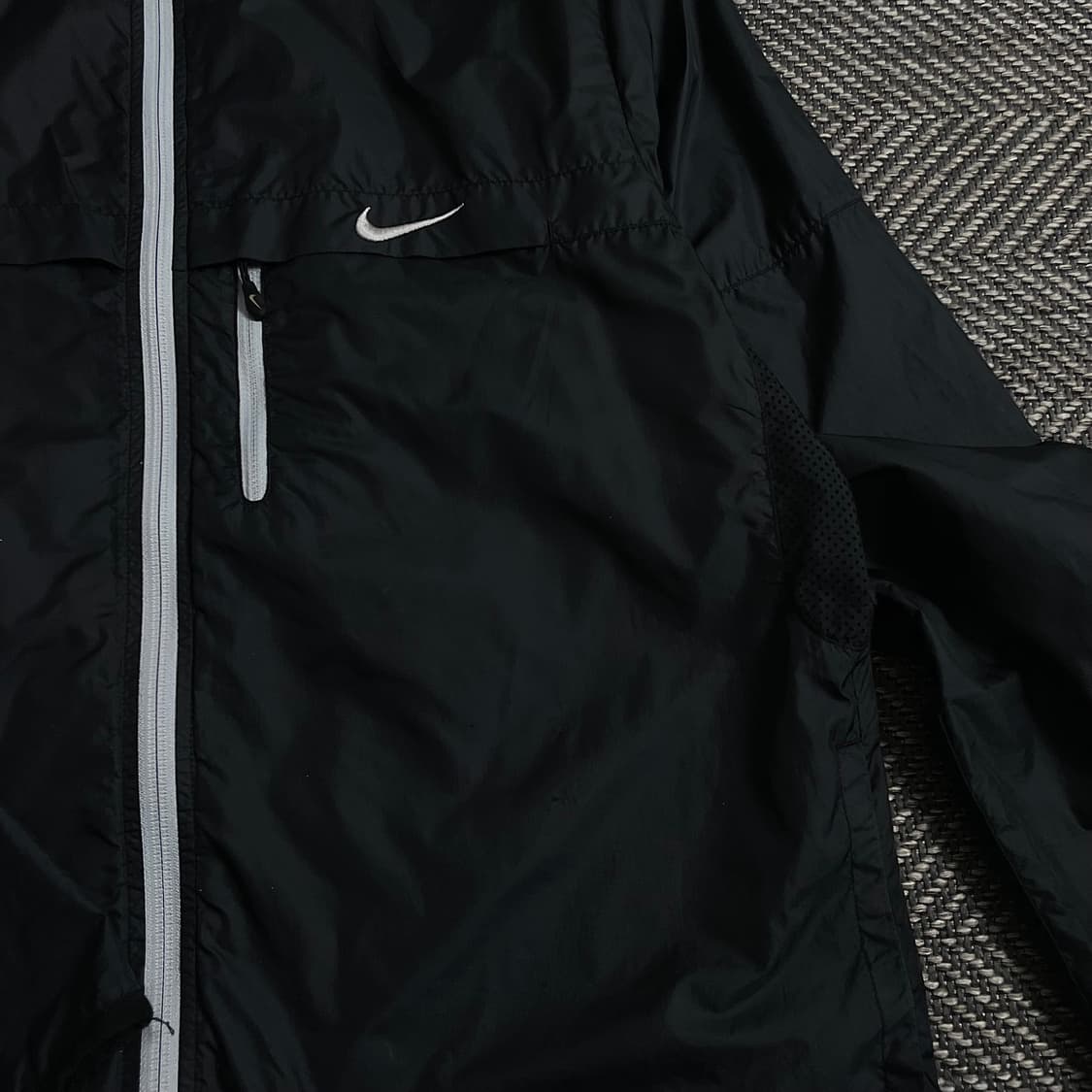 00s 나이키 올드스쿨 스우시 블랙 바람막이y 3867 상품이미지5