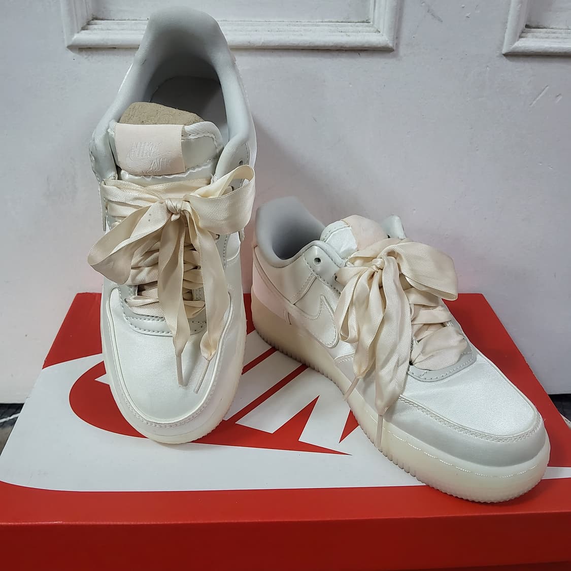 나이키 에어포스 1 07 베얼리오렌지 발레코어 240 운동화 스니커즈 상품이미지1