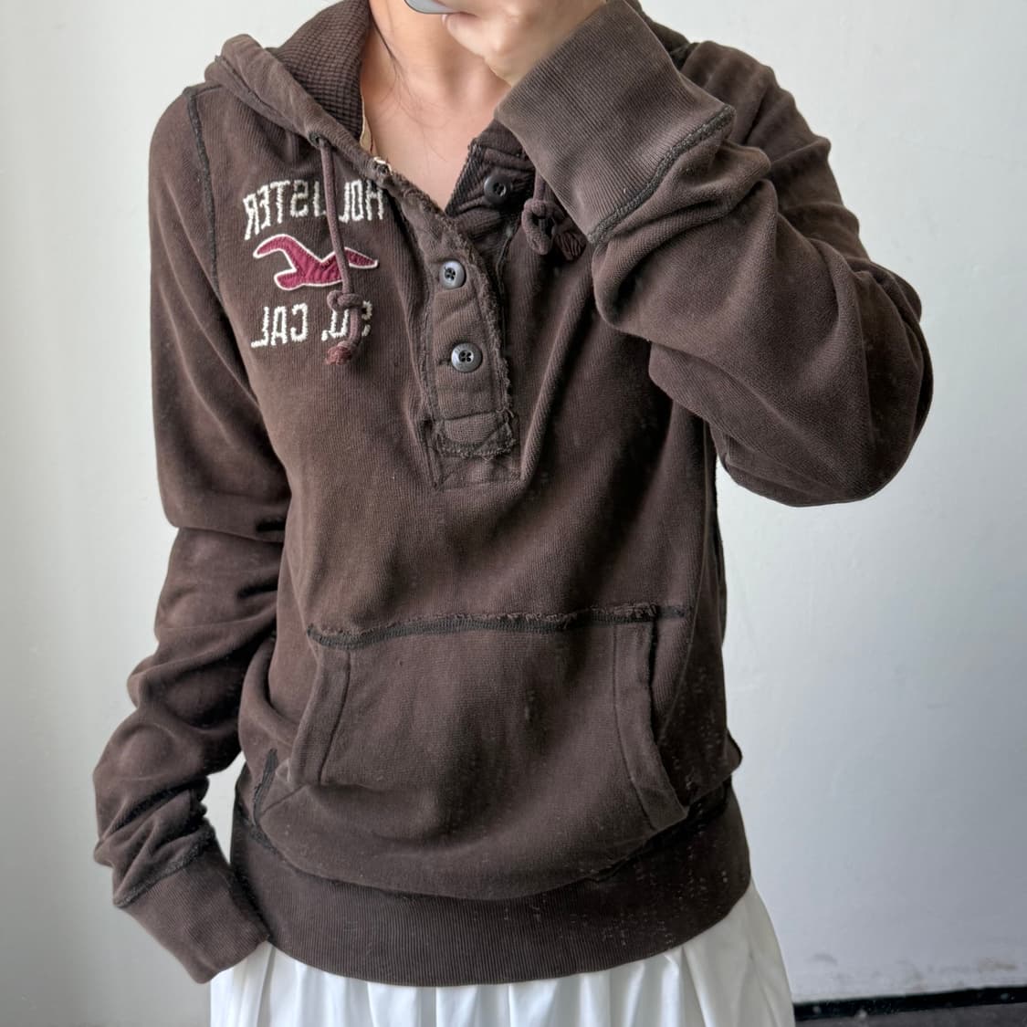 [M] 홀리스터 브라운 후드티 상품이미지2