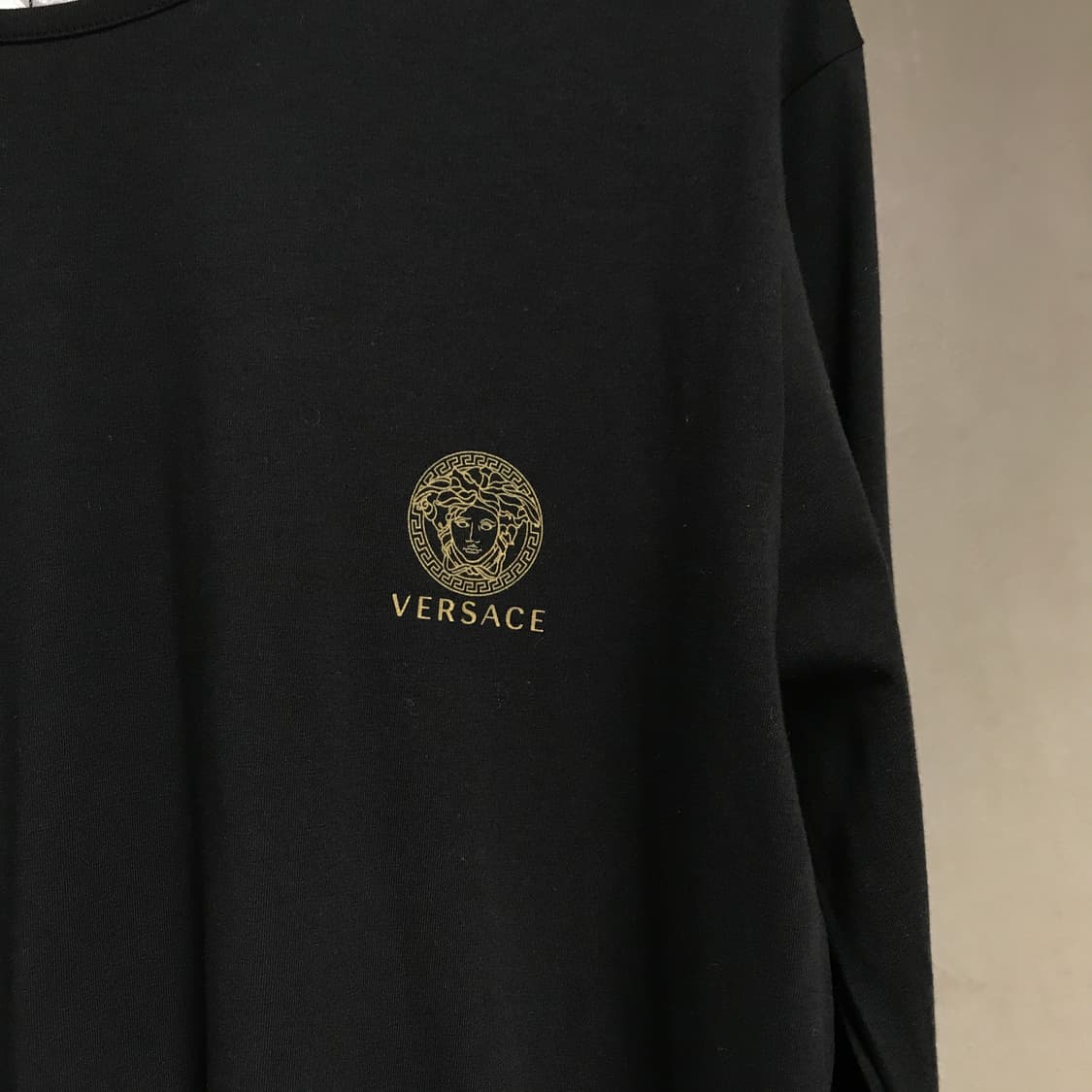 베르사체 긴팔티 7 상품이미지4