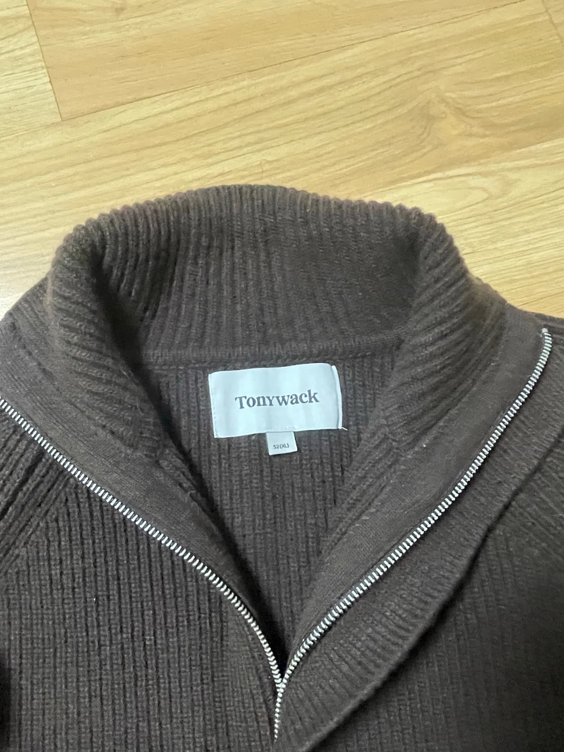 토니웩 슈퍼 파인 메리노 울 플래킷 집업 니트 다크 브라운 상품이미지3