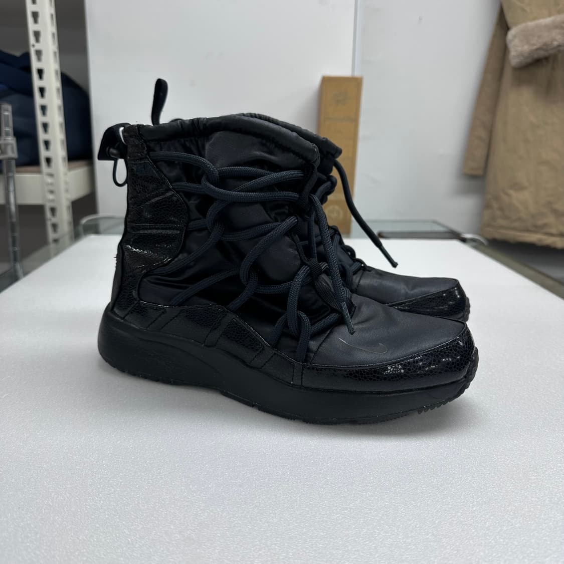 NIKE 나이키 24s 여성 탄준 하이라이즈 방한 부츠 250 상품이미지2